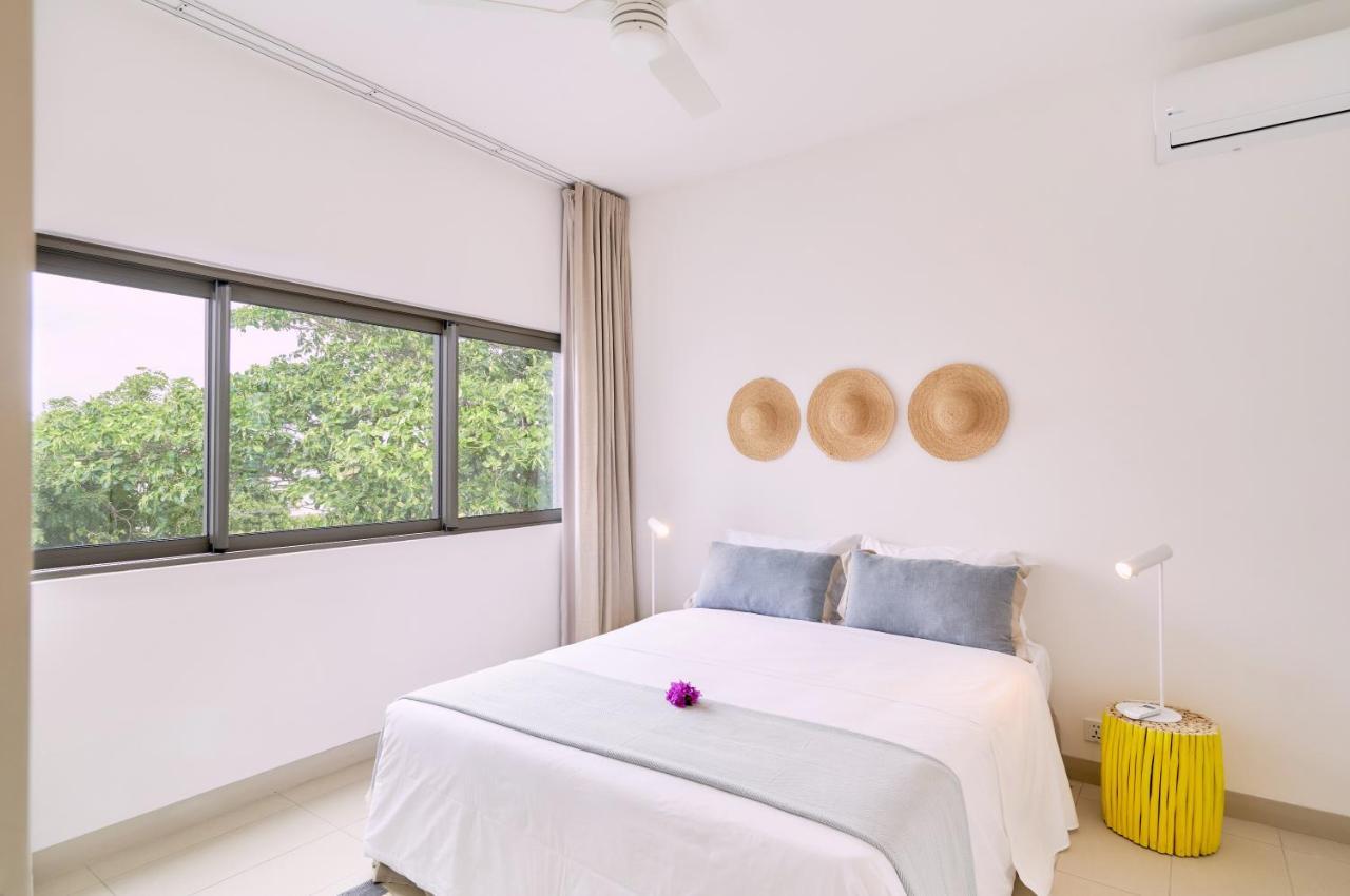 Les Estivales Beachfront Suites & Penthouses With Lov 트루오비슈 외부 사진